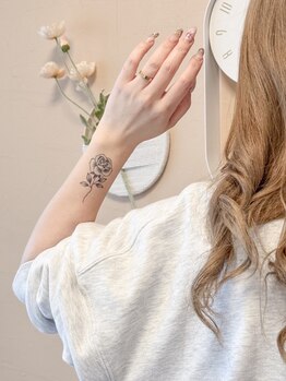 エミルカ(EMILUCA)の写真/約2週間で消える本物みたいな彫らないアートペインティング★短時間で施術できる☆この夏、始めませんか？