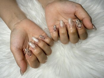 アネラネイル(Anela nail)/ドットネイル