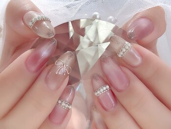 駅近！サロン前駐車場あり