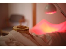 はり屋ドリームの雰囲気（お灸や遠赤外線で温めながら、巡る体に。）