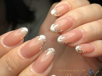 ネイル アンド ボディジュエリー リッチスタイル(Nail&Body Jewely Rich style)/マオラメフレンチ