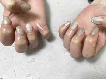 リリィ(RIRI)/マグネット/ミラー/バカラネイル