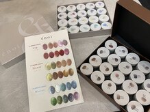 モリバイリトル(mori by little)の雰囲気（種類豊富なカラー、多彩なデザインネイルを行なってます^ ^）