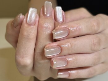 チルダ(tilde)/ピンクベージュマグネット