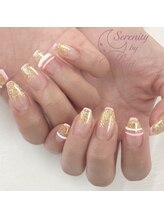 セレニティ バイ マリ(Serenity by Mari)/