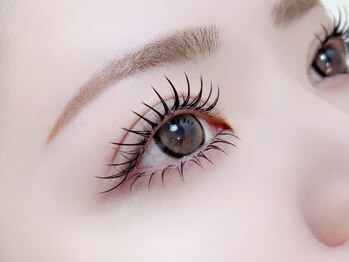 アイスター 大阪梅田店(EYESTAR)の写真/【初回オフ無料!フラットラッシュ付け放題¥8000】本数無制限◎太さ,カール,長さを調整しご提案します♪
