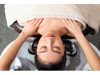 クウ 新宿店(Kuu)/首肩デコルテマッサージ