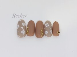 秋の小花柄ネイル