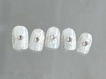 ホワイトネイル