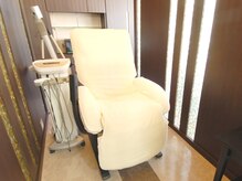 刀根化粧品店/内観