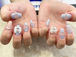 韓国ガーリーネイル