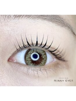 ナチュラル上品な目元にしたい