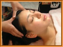 リボーン(Re Born)/ヘッドマッサージ　気持ちいい～