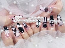 流行りの平成女児ネイル♪