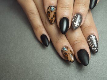 ルシアル(Rucial)/Rucial Design　Nailｓ