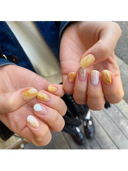 ネイルアルケー(Nail ARCHE)/イエローニュアンスネイル