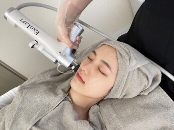 リセ アイラッシュ(Rise eyelash)の写真/【年齢別の肌トラブルケア】シミ・しわを改善して透き通るような艶肌へ♪《NEW MENU｜エクソリフト》
