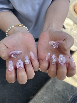 ネイルサロン ココロジー(COCOLOGY)/マグネットフレンチ 埋め尽くし