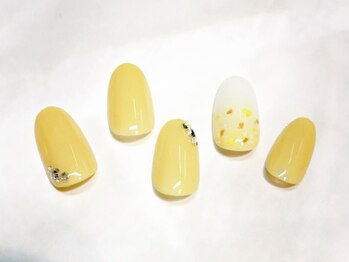 トレンド定額　8000円