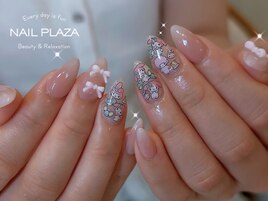 ガーリーネイル
