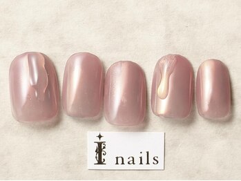 アイ ネイルズ 天神店(I nails)/ちゅるん×オーロラ¥6800