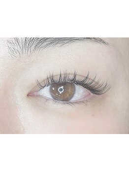 ボリュームのある目元にしたい