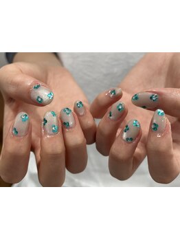 ショートネイルデザインが豊富