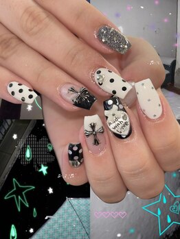 ウズ(UZU)/ドットネイル