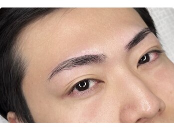 ブラン(BLANC)の写真/名古屋駅徒歩5分！メンズ眉毛WAX専門店◎初めてでも安心、美まつ毛に★