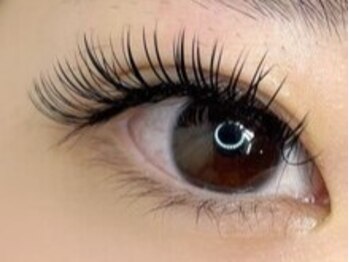 クレイ(CLAY)の写真/【90分つけ放題☆¥8600!】ダブルフラットラッシュを贅沢に使用し、あなただけの魅力的なお目元に♪