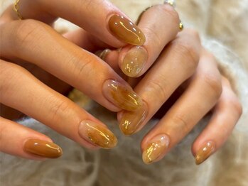 クレセント 心斎橋店(Crescent)の写真/理想を叶える高技術ネイルサロン。豊富なデザインから選べて指先のお洒落を楽しめる。パラジェル対応◎