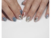 ヒュッゲ(Hygge)/光るお魚ネイル