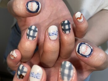 ルルム(LULUMU)/akari おまかせ落書きネイル