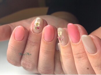 ぷるつや押し花ネイル 