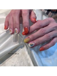 秋っぽ可愛い！ニュアンスネイル