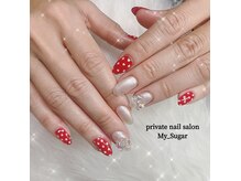 オフィスネイルから個性派ネイルまで幅広いデザインが可能です♪