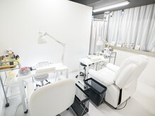 ツメイク 千葉店の雰囲気（４～５席の小型サロンです。持ち込みやスカルプも対応してます！）