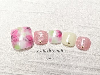 エストラッシュアンドネイル 銀座店(est lash&nail)/フットピンクフラワーネイル