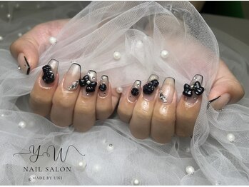 ユーネイル(YW nail)/フレンチ＋パーツ