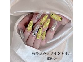 キラキラニコちゃんネイル