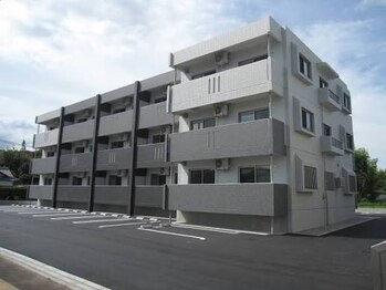 リリー(Rilly)/*外観*