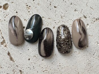 シューミーネイル(syu-mii nail)/nuance:design plan ¥ 8,480
