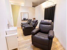 美粧ほそや LICOPA鶴見店の雰囲気(施術ルーム リニューアルしました♪施術ベッドも3台になりました)