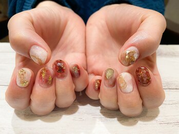 ネイルアルケー(Nail ARCHE)/ぷっくりキラキラニュアンス