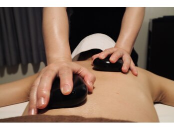 ナーム(Na'am)/ホットストーン