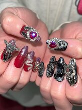 ウズ(UZU)/ゴテゴテネイル