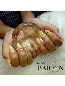 バロン 新宿店(BARON)/ひまわりモチーフデザイン