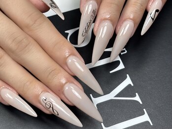 サリーネイルラボ(Sully Nail Lab)/長さ出し