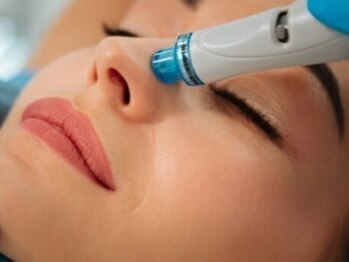 サロン ピューパ(Salon pupa)の写真/全年代人気の毛穴洗浄◇角質、角栓、毛穴詰まり、黒ずみ解消に◎毛穴洗浄ウォーターピーリング