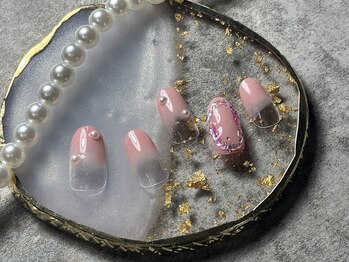 グロス バイ カオ 関内 馬車道(gloss by KAO)/春ネイル　ぷっくりラメ